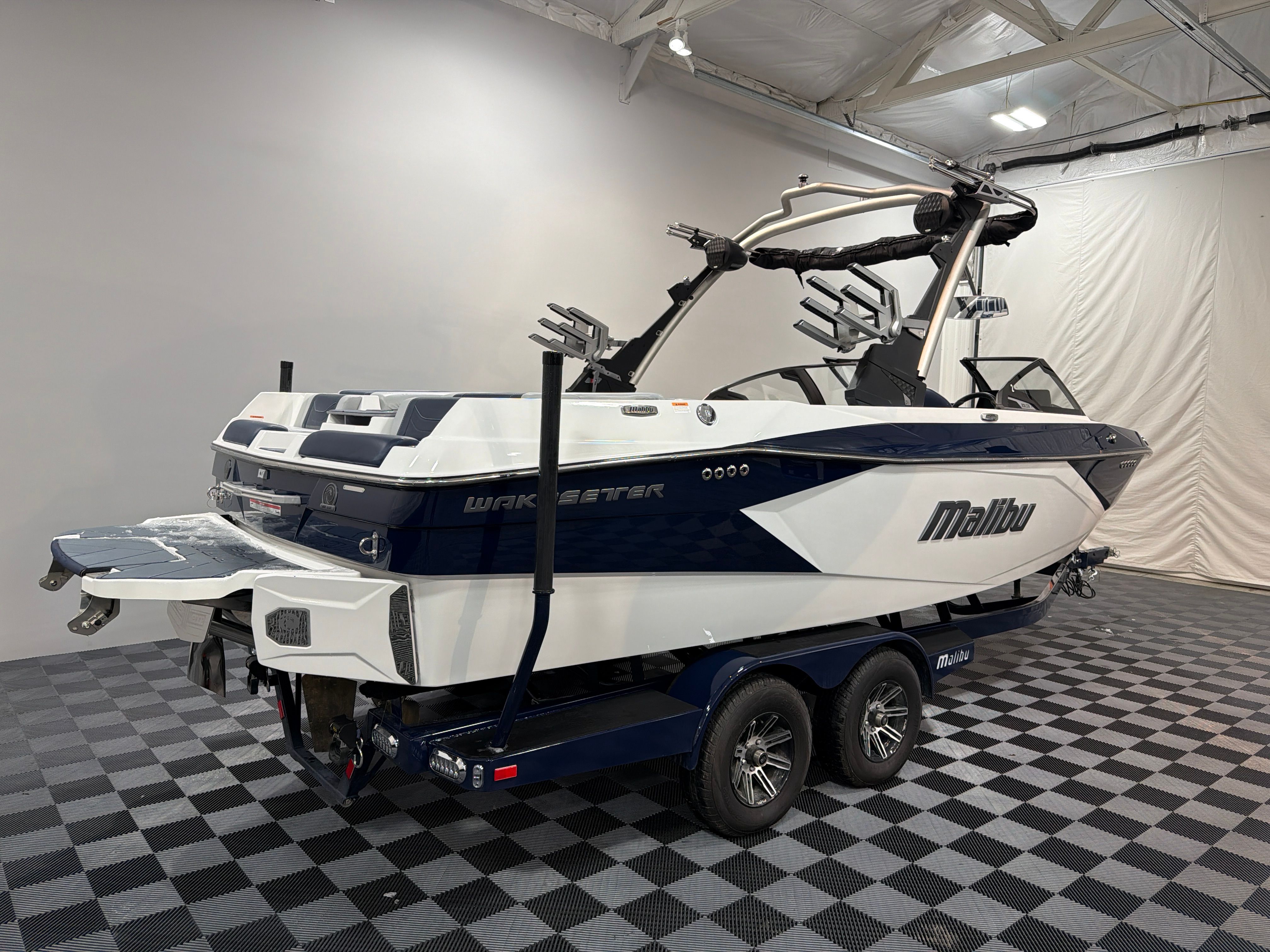 2025 Malibu Wakesetter 23 LSV - 4
