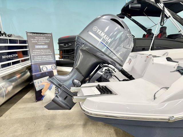 2026 Stingray 182 SC - 8