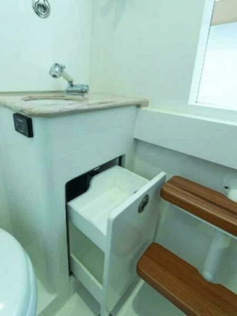 2027 Valhalla Boatworks V-37 - Image 34