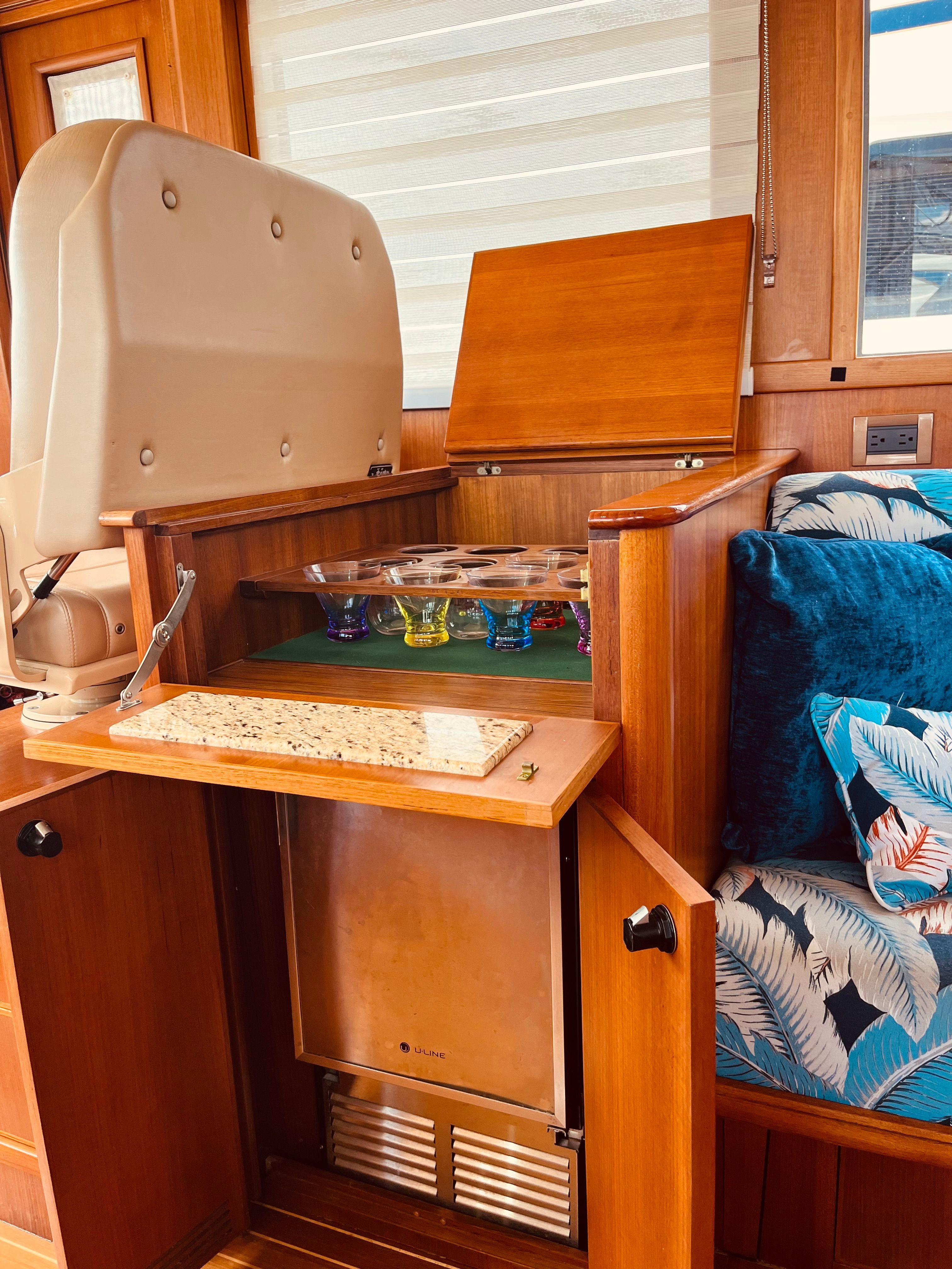 2007 Grand Banks 47 Heritage CL - 34