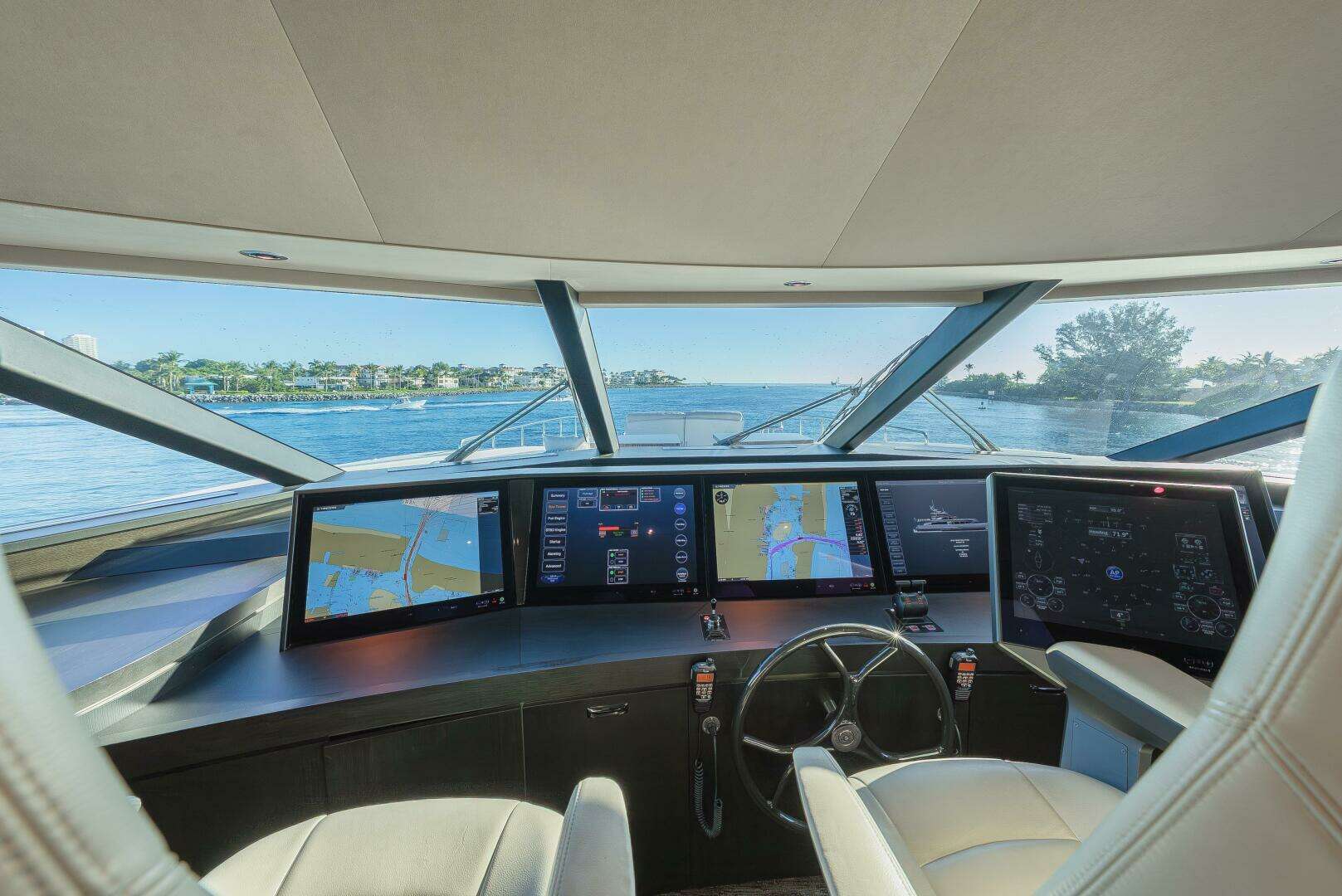 2018 Westport Raised Pilothouse - Image 31