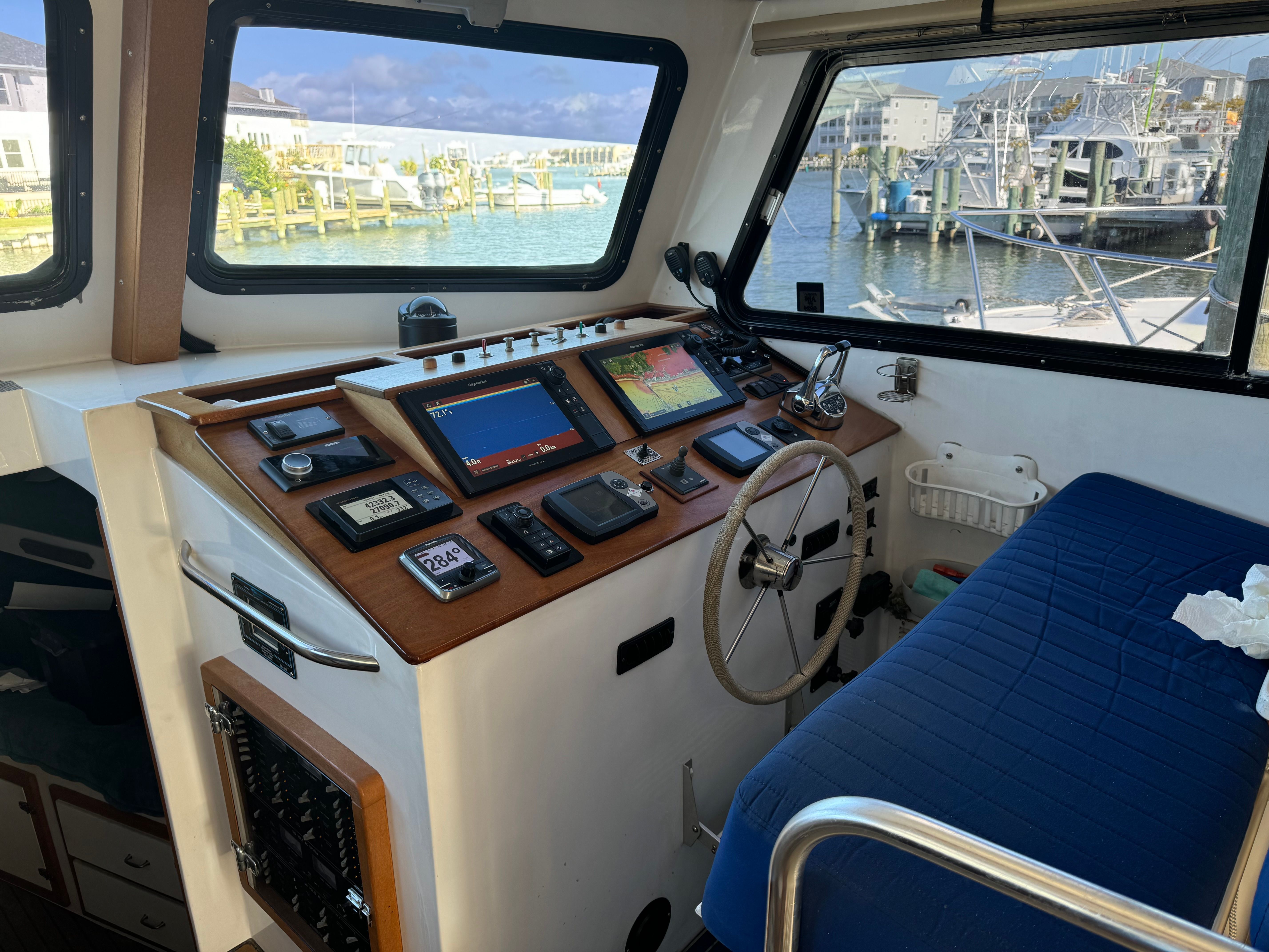 2007 Chesapeake Custom Deadrise - 14