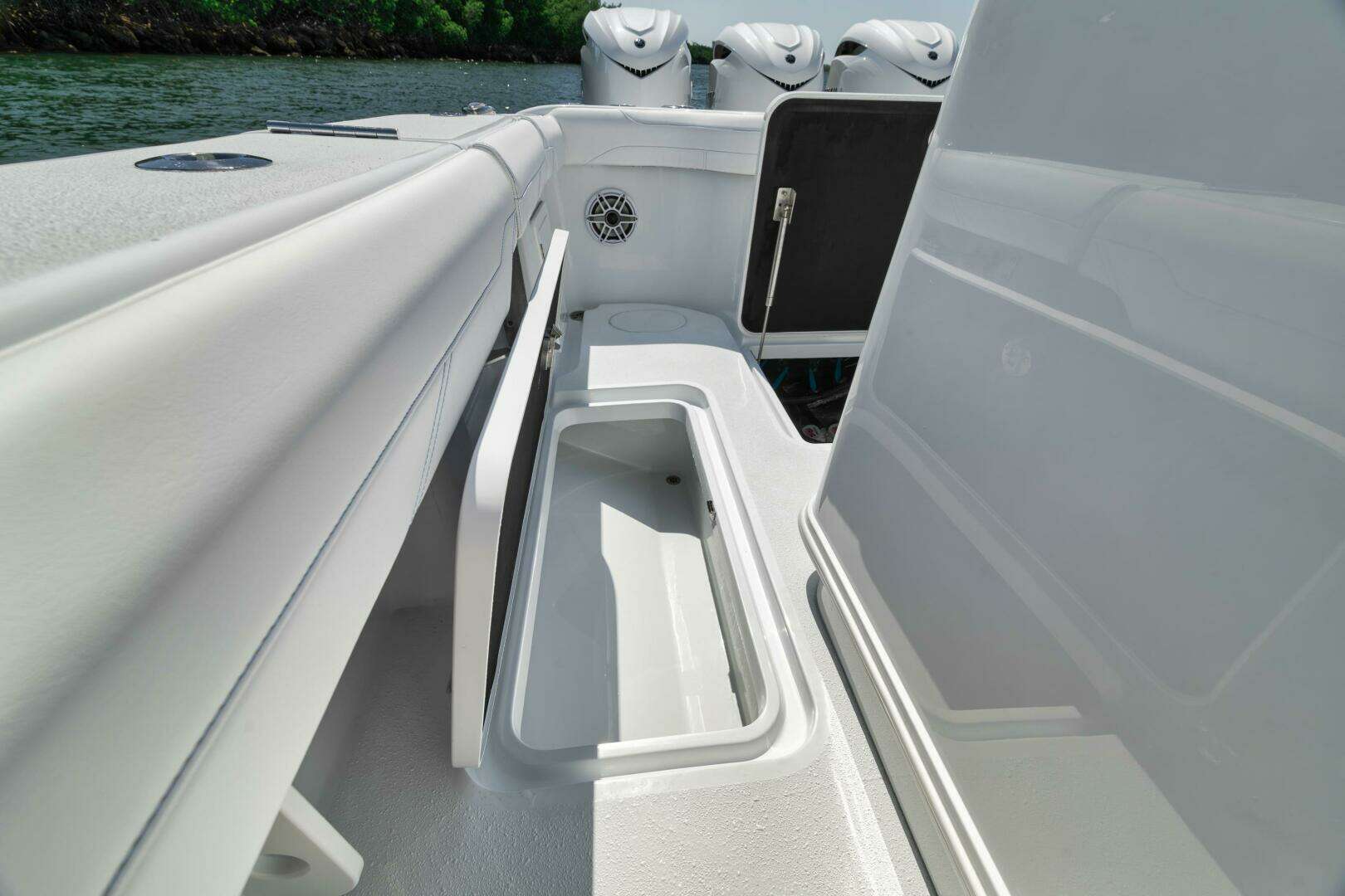 2026 Yellowfin Offshore - Image 13