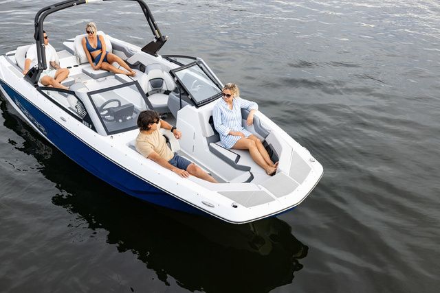 2027 Scarab Jet Boats 235 SE - 6