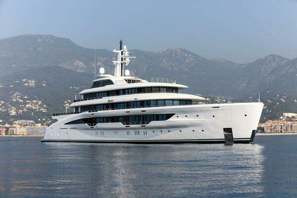 Motor Yacht