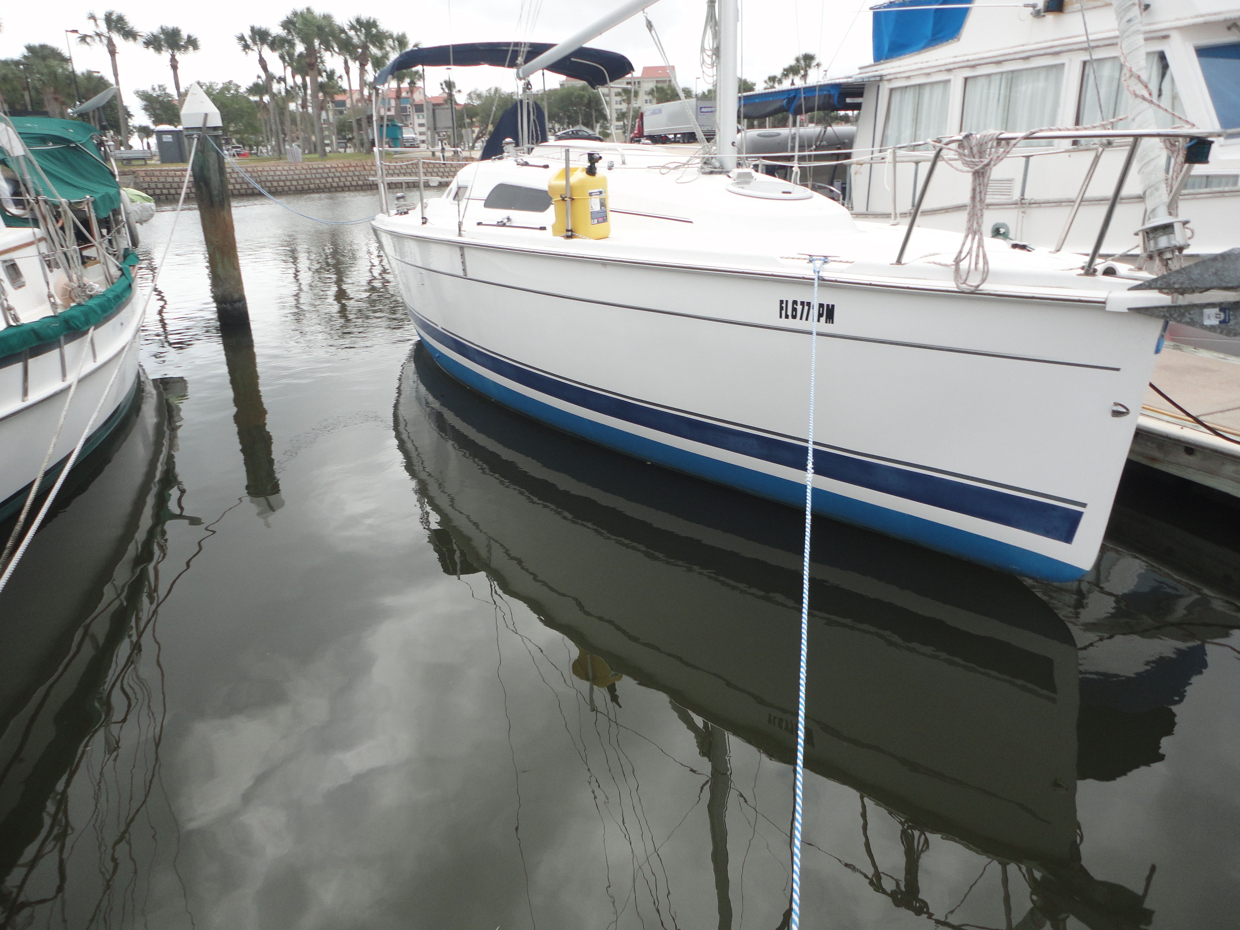 2013 Marlow-Hunter Hunter 27 - 2