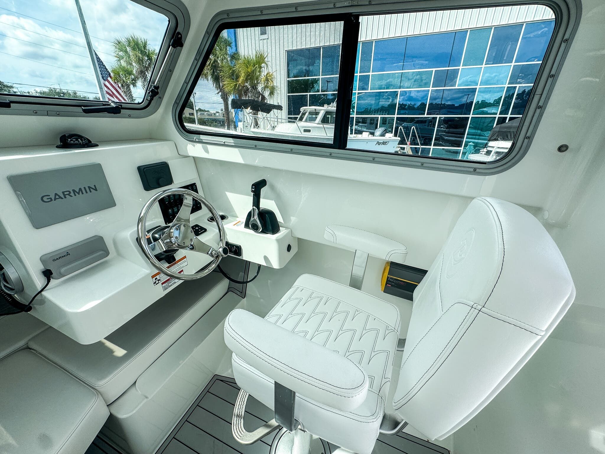 2026 Parker 227 Explorer - 7