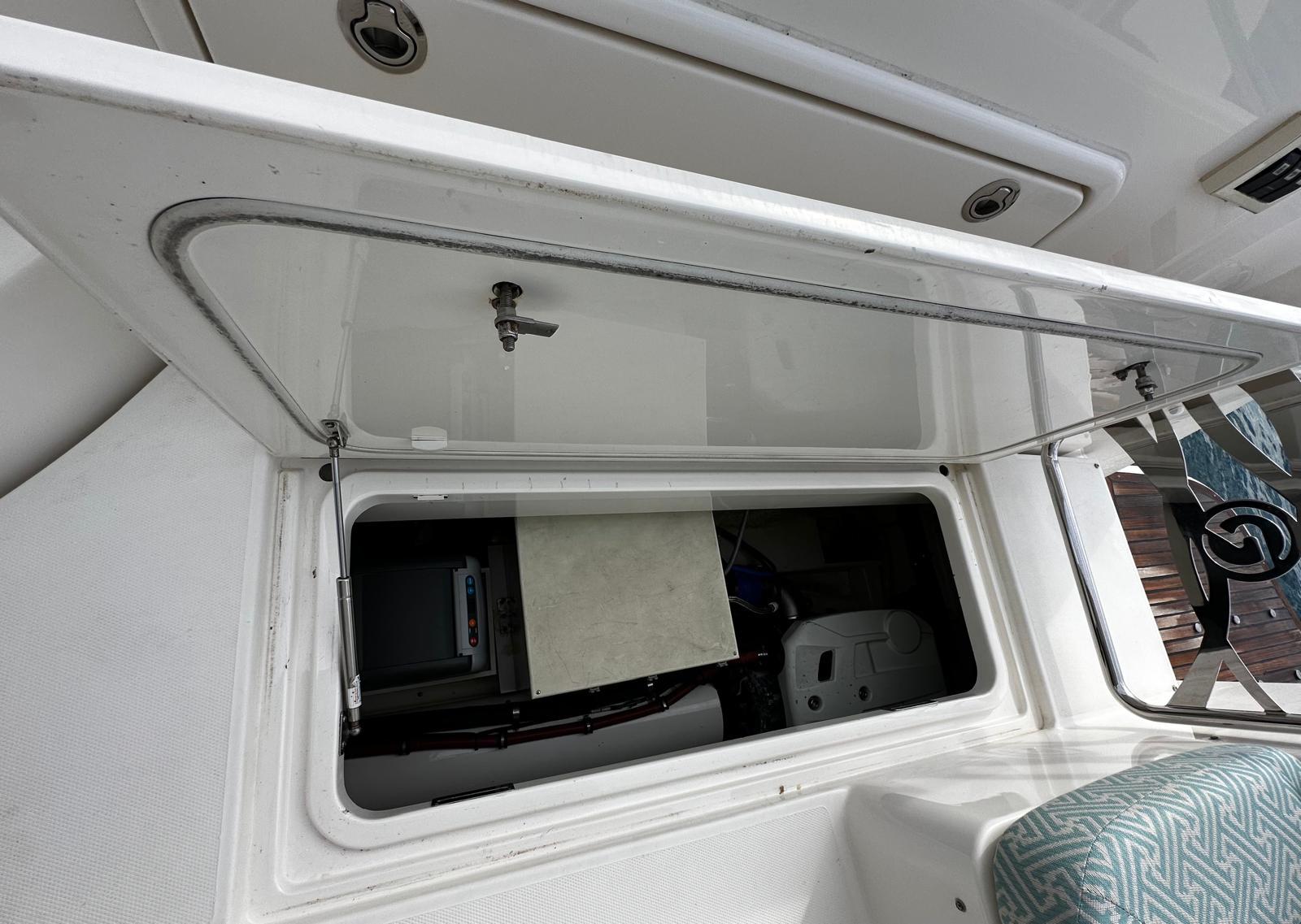 2016 Riviera 5000 Sport Yacht - 122
