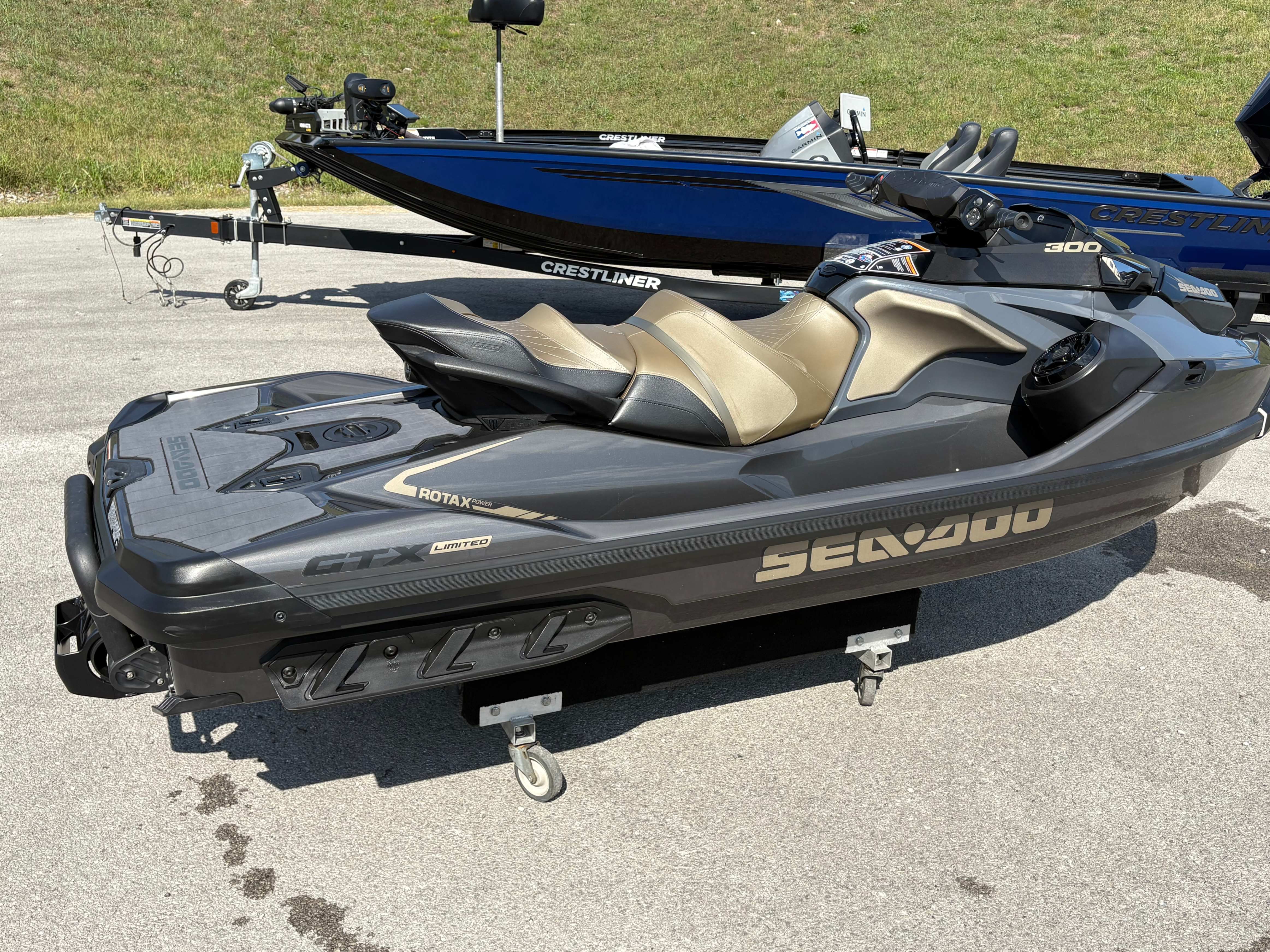 2022 Sea-Doo GTX Limited 300 iDF - 29