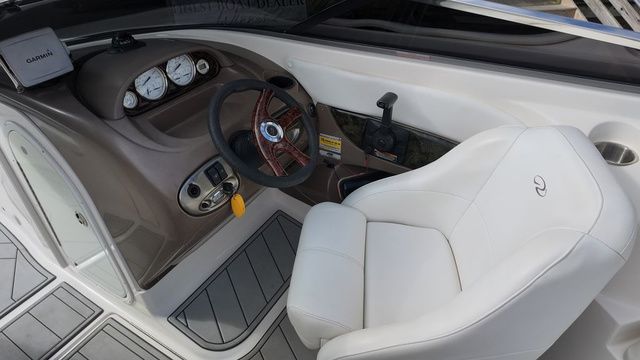 2005 Regal 2400 LSR - 16