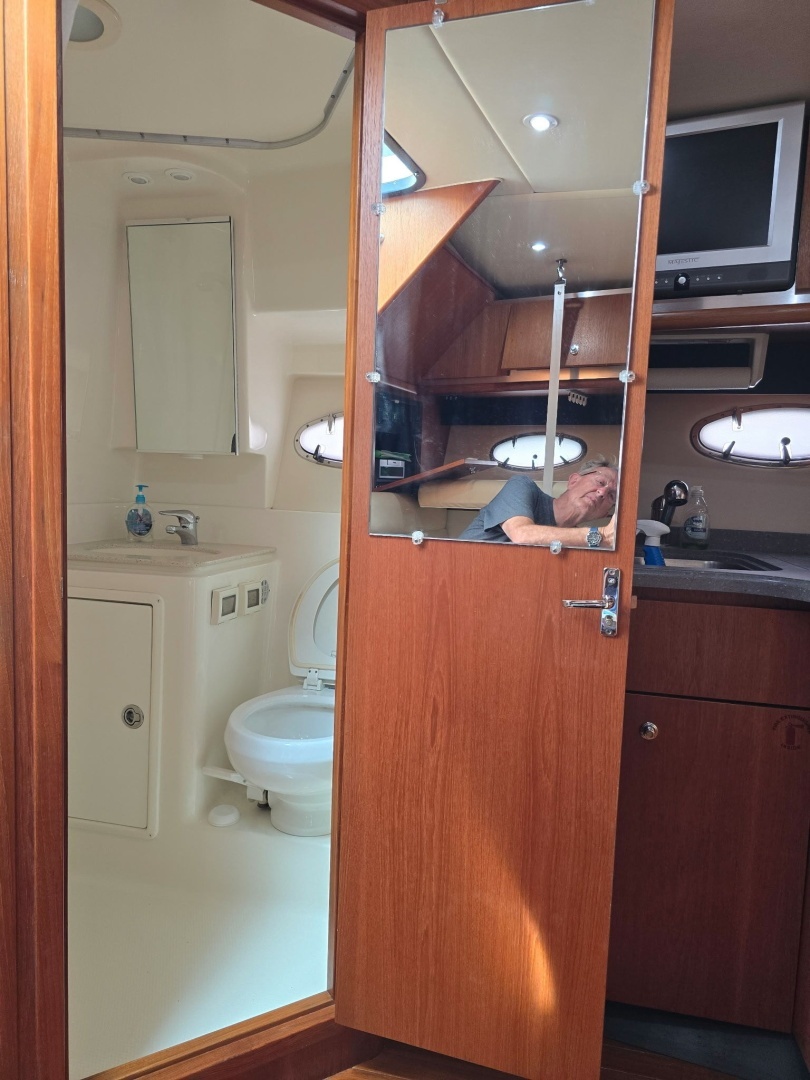 2006 Tiara Yachts 3600 Open - Image 26