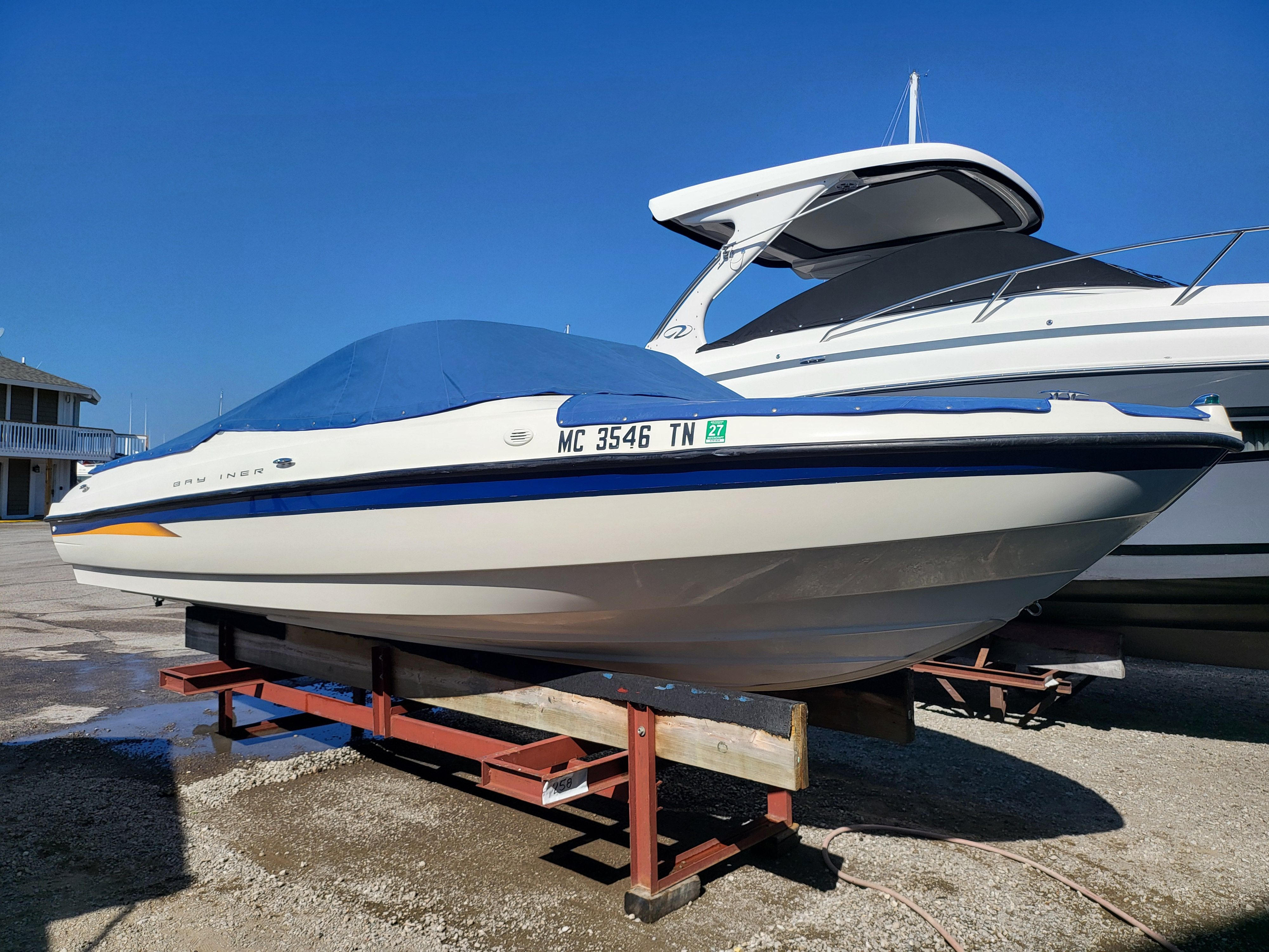 2004 Bayliner 225BR - 9