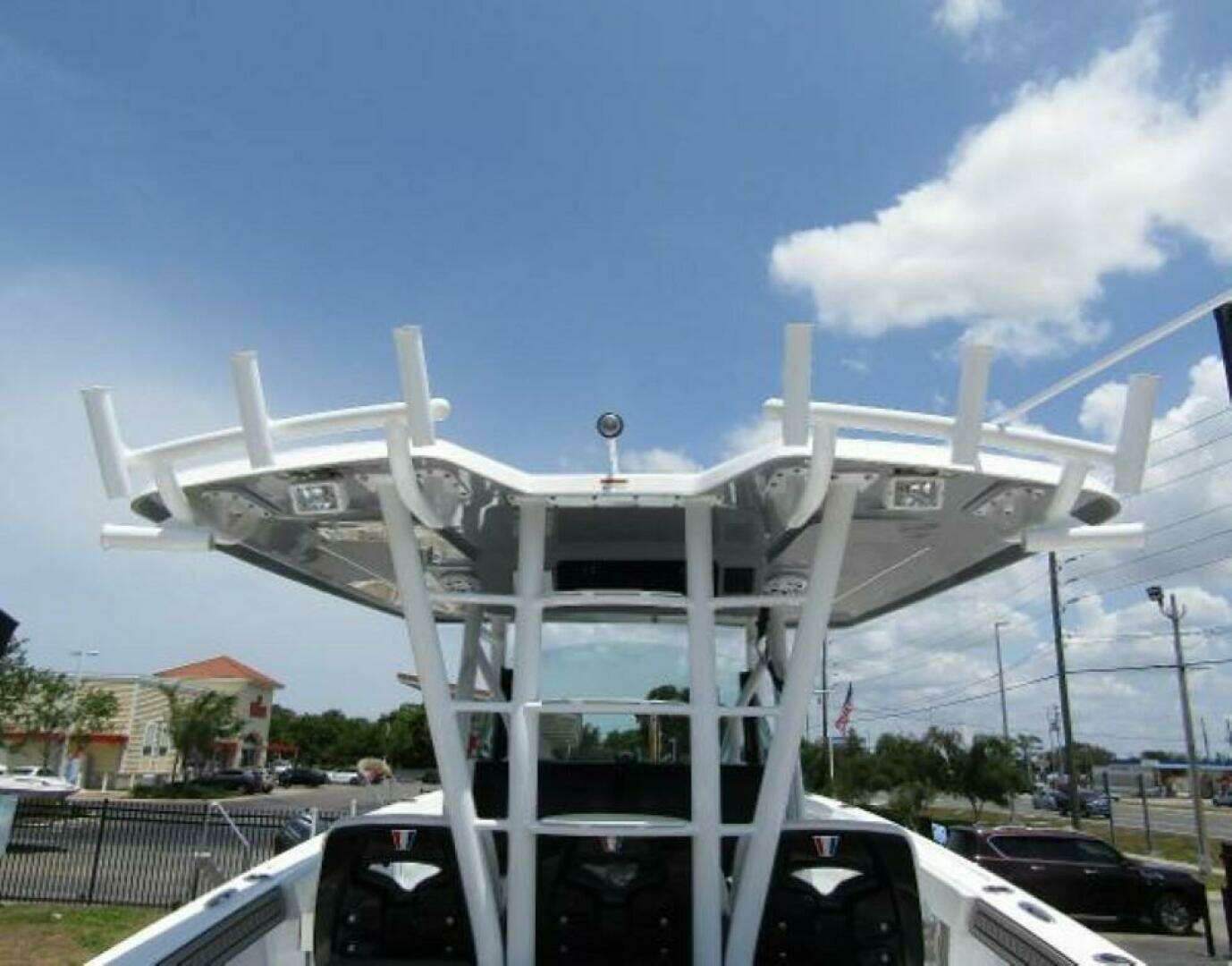 2024 Wellcraft 352 Fisherman - Image 25