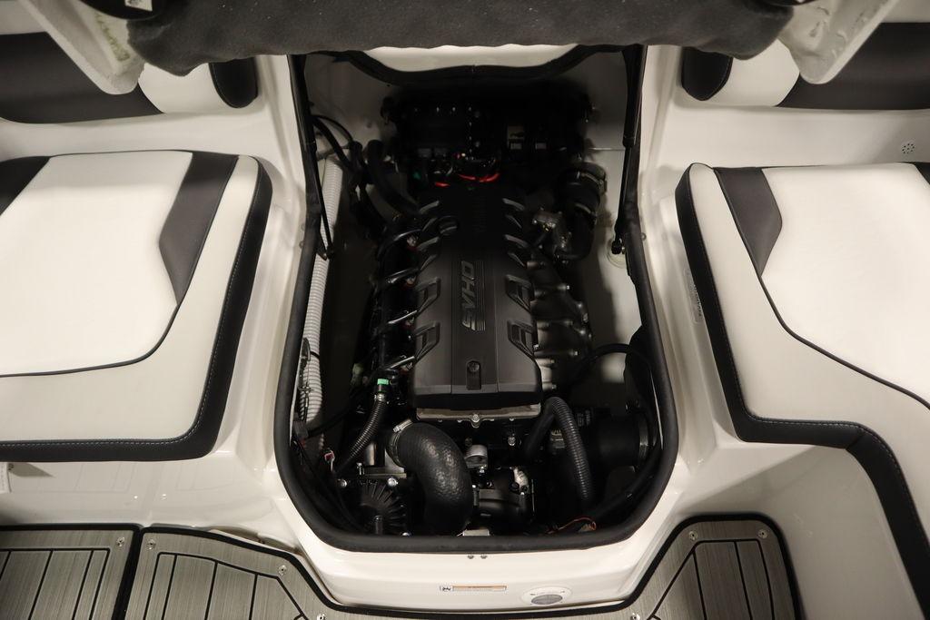 2026 Yamaha Boats 195S engine compartment with sleek design and advanced technology.