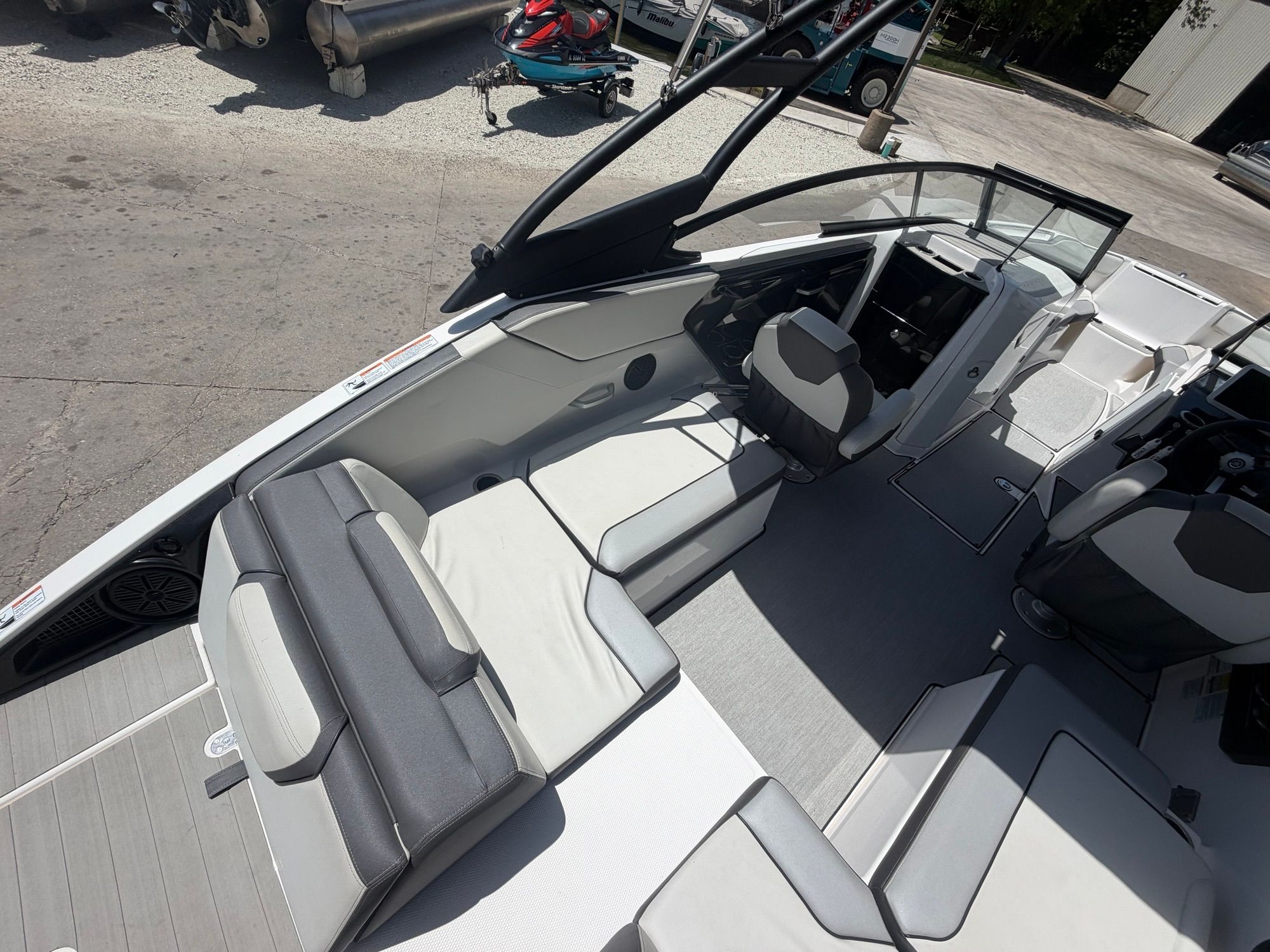 2021 Yamaha Boats AR250 - 7
