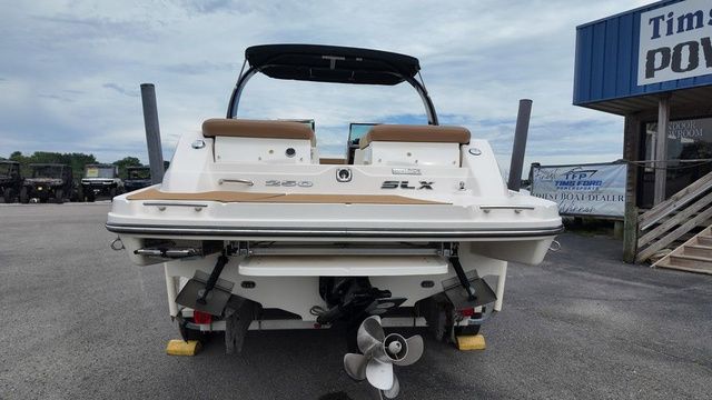2015 Sea Ray SLX 250 - 4
