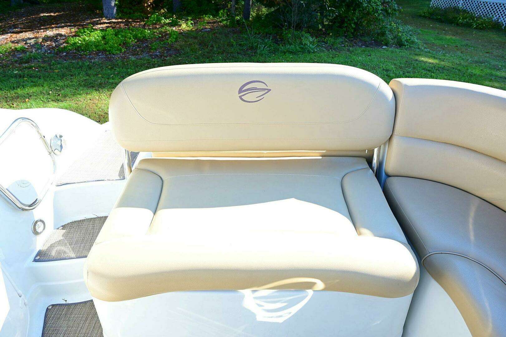 2015 Crownline 236 SC - Image 79