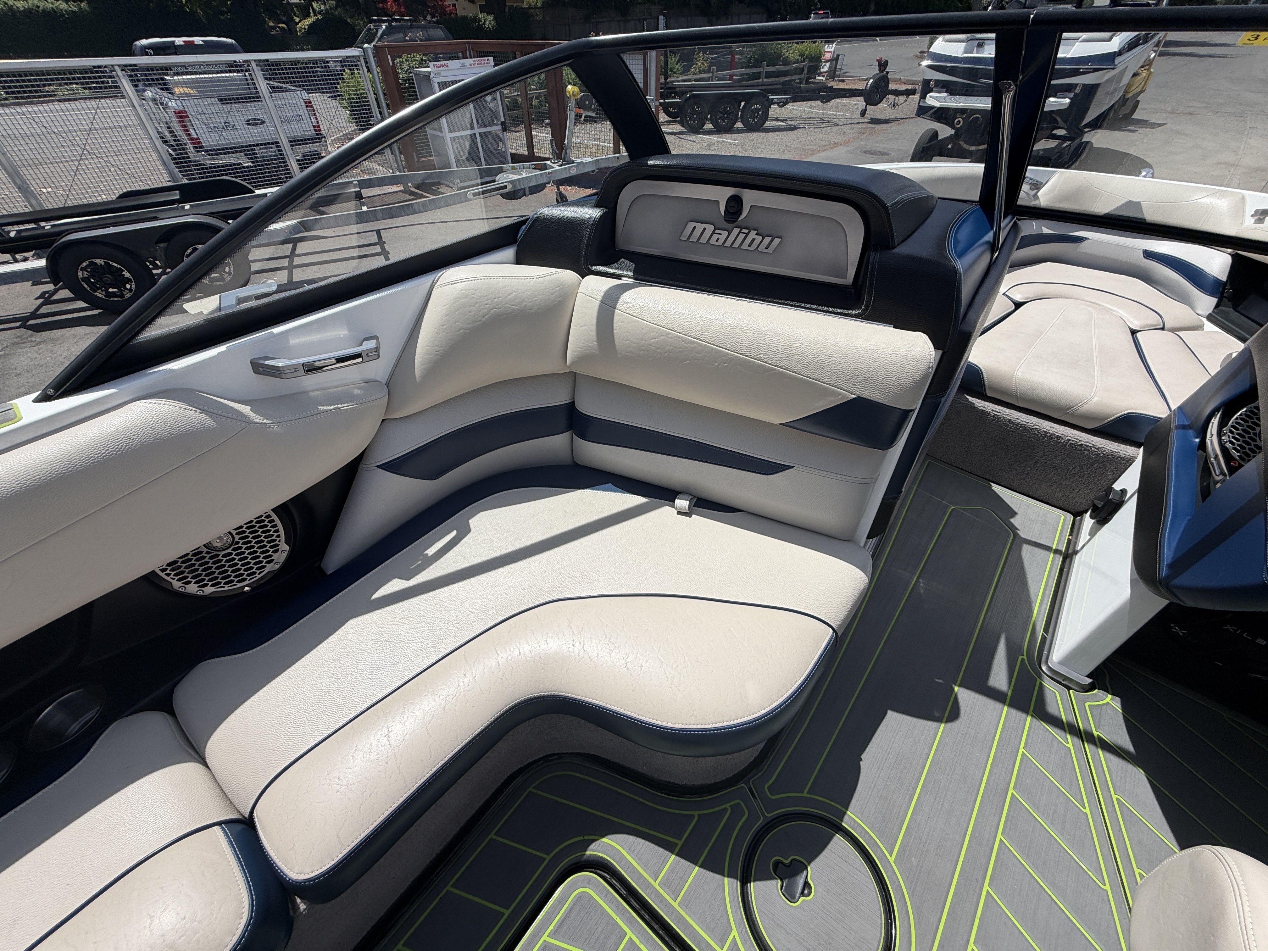2014 Malibu Wakesetter 23 LSV - 15