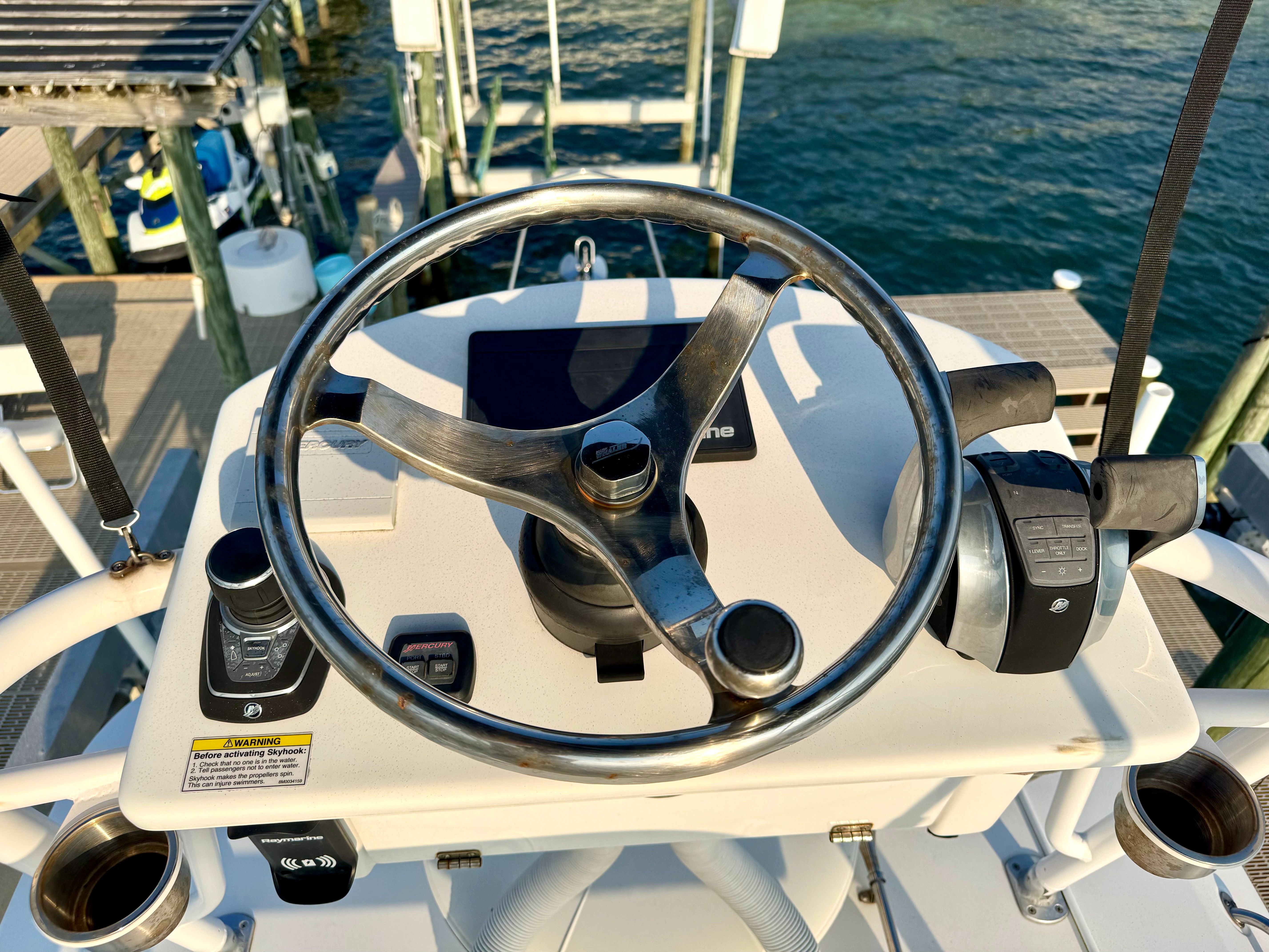 2020 Boston Whaler 285 Conquest - 23