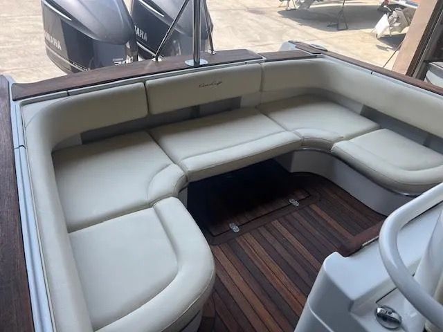 2014 Chris-Craft Catalina 29 Sun Tender - 9