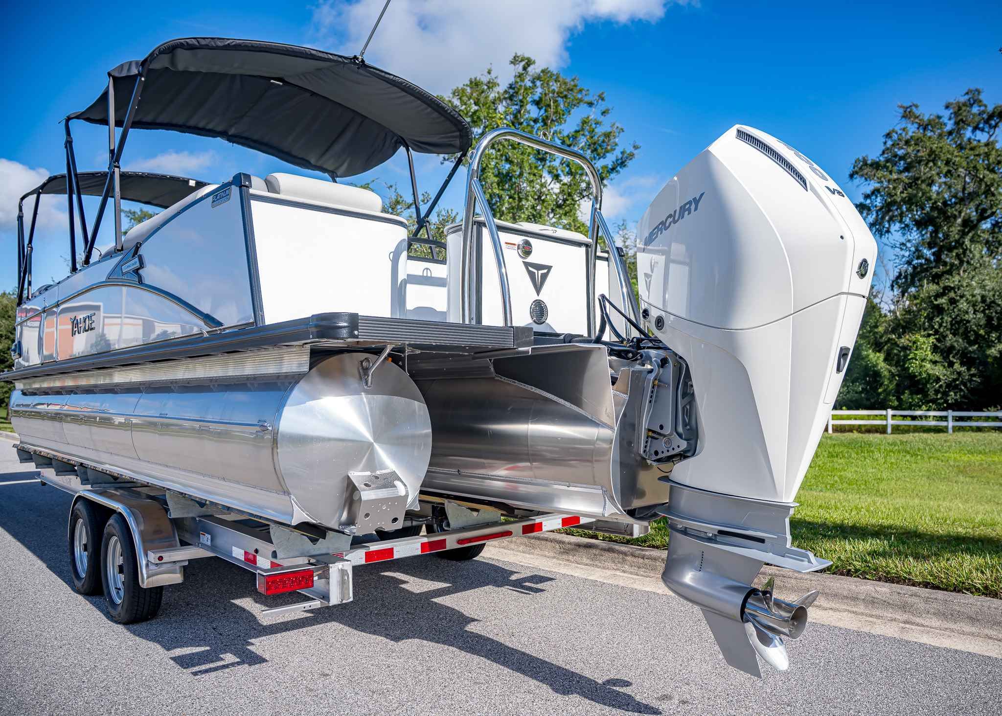 2025 Tahoe Pontoon Cascade 25 Quad Lounge - 6