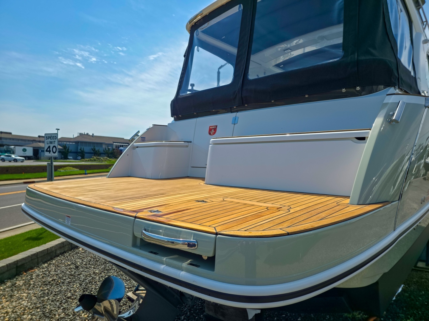 2026 Marex 310 Sun Cruiser - Image 10