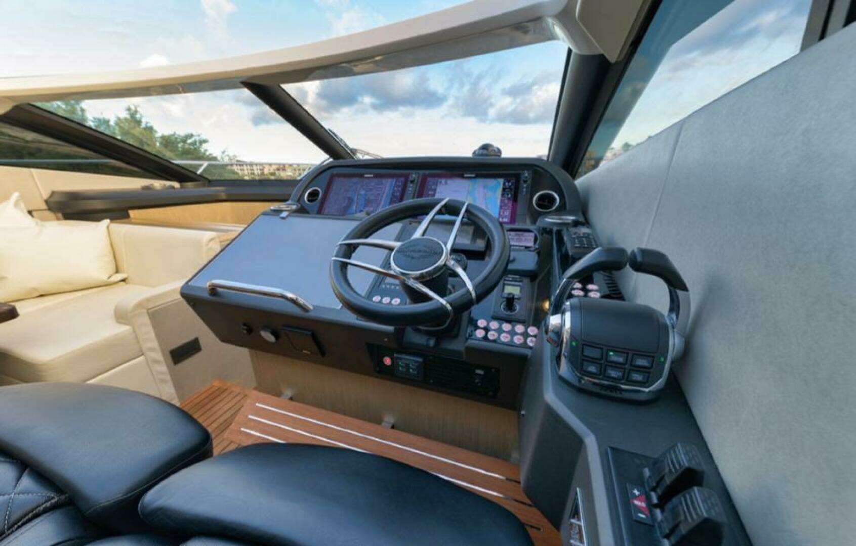 2017 Sunseeker Predator - Image 15
