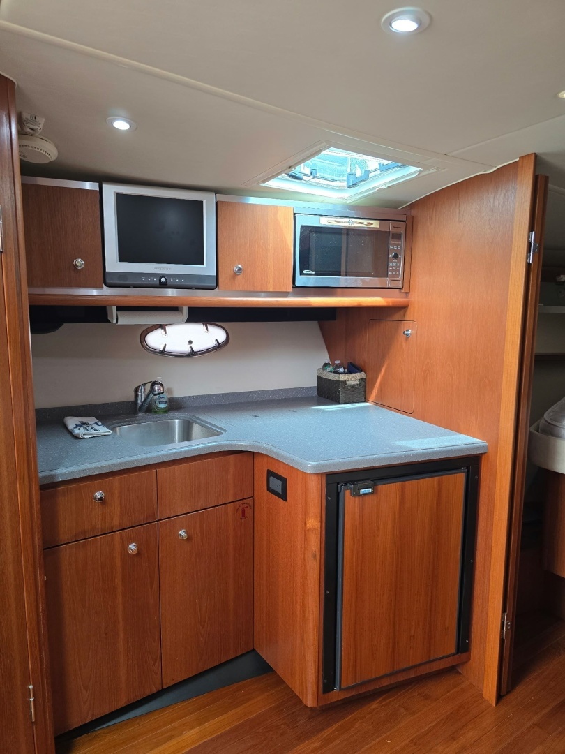 2006 Tiara Yachts 3600 Open - Image 20