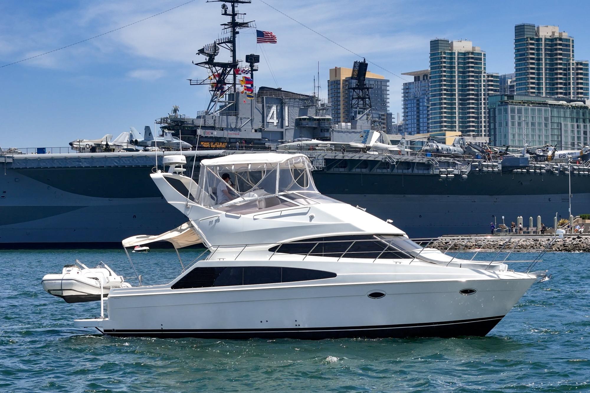 2005 Carver 38 Super Sport