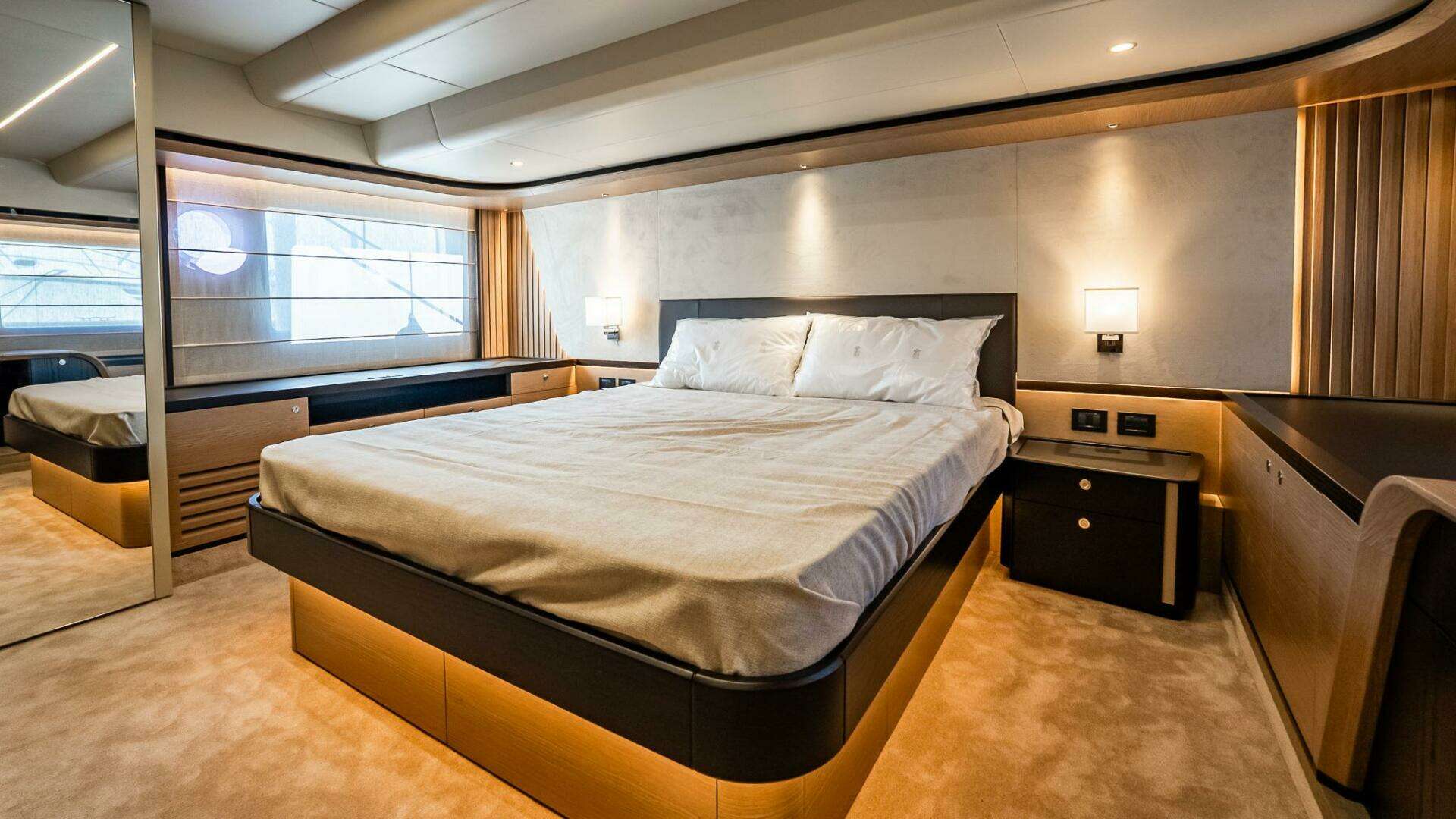 2026 Absolute Navetta 58 - Image 35