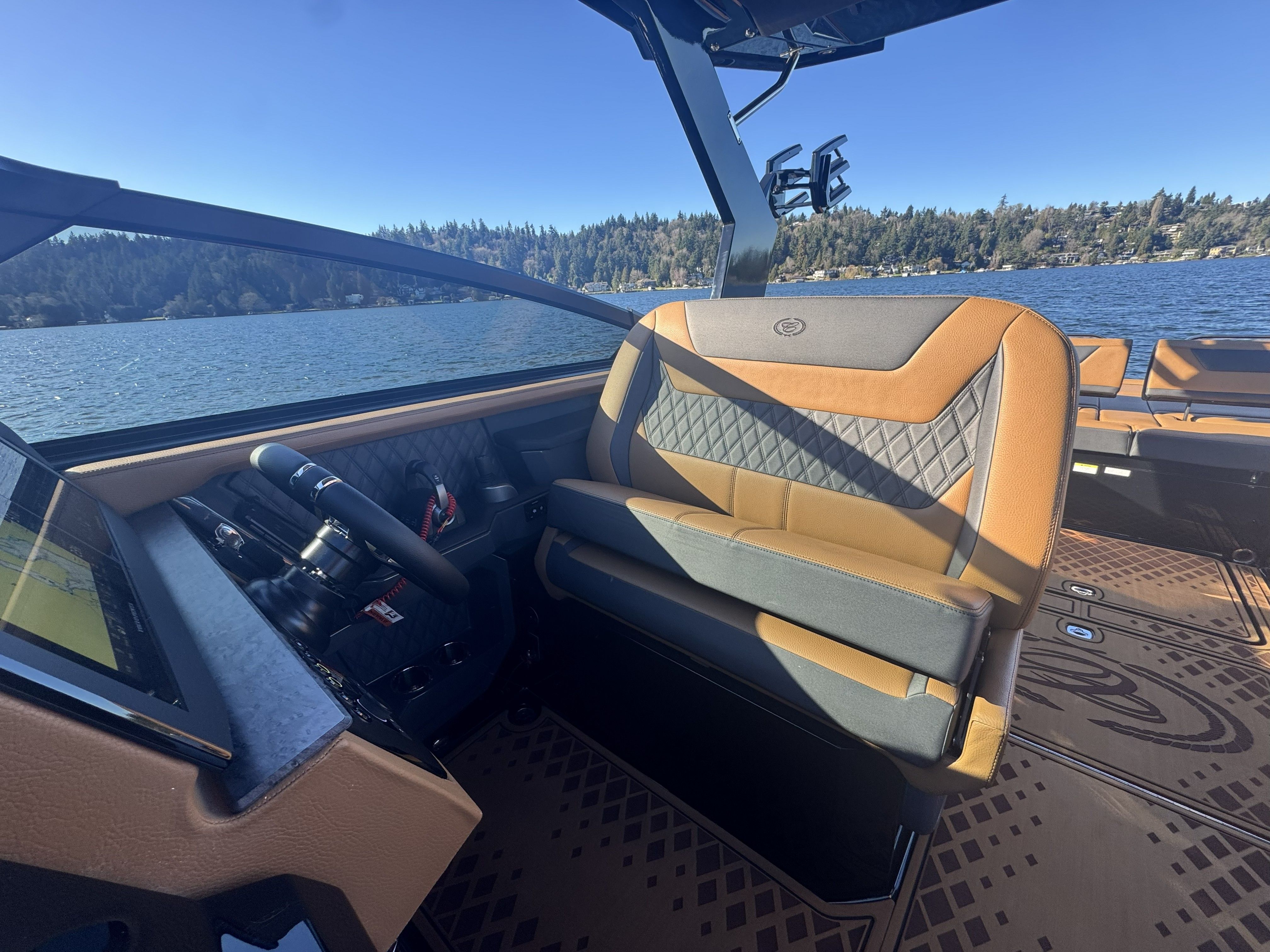 2026 Cobalt R31 Surf - 16