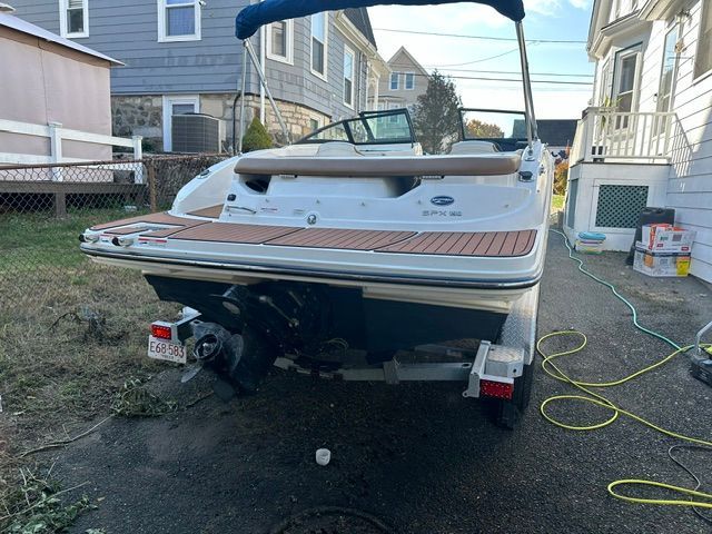 2018 Sea Ray SPX 190 - 7