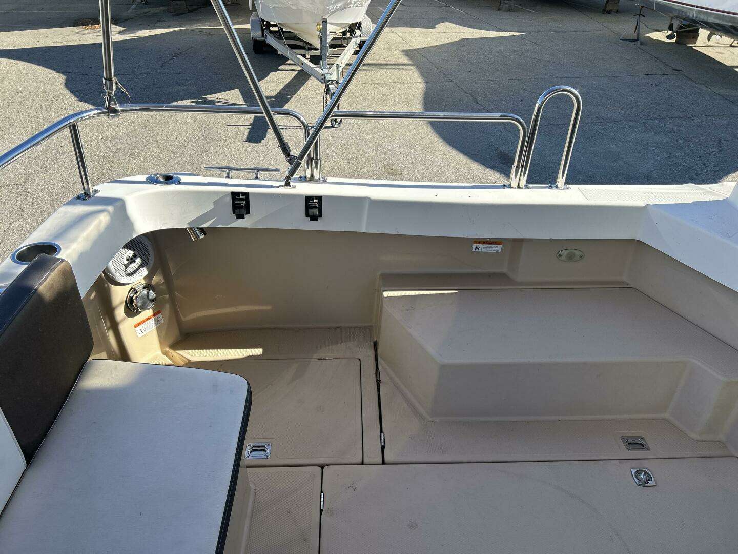 2013 Ranger Tugs 27 - Image 12