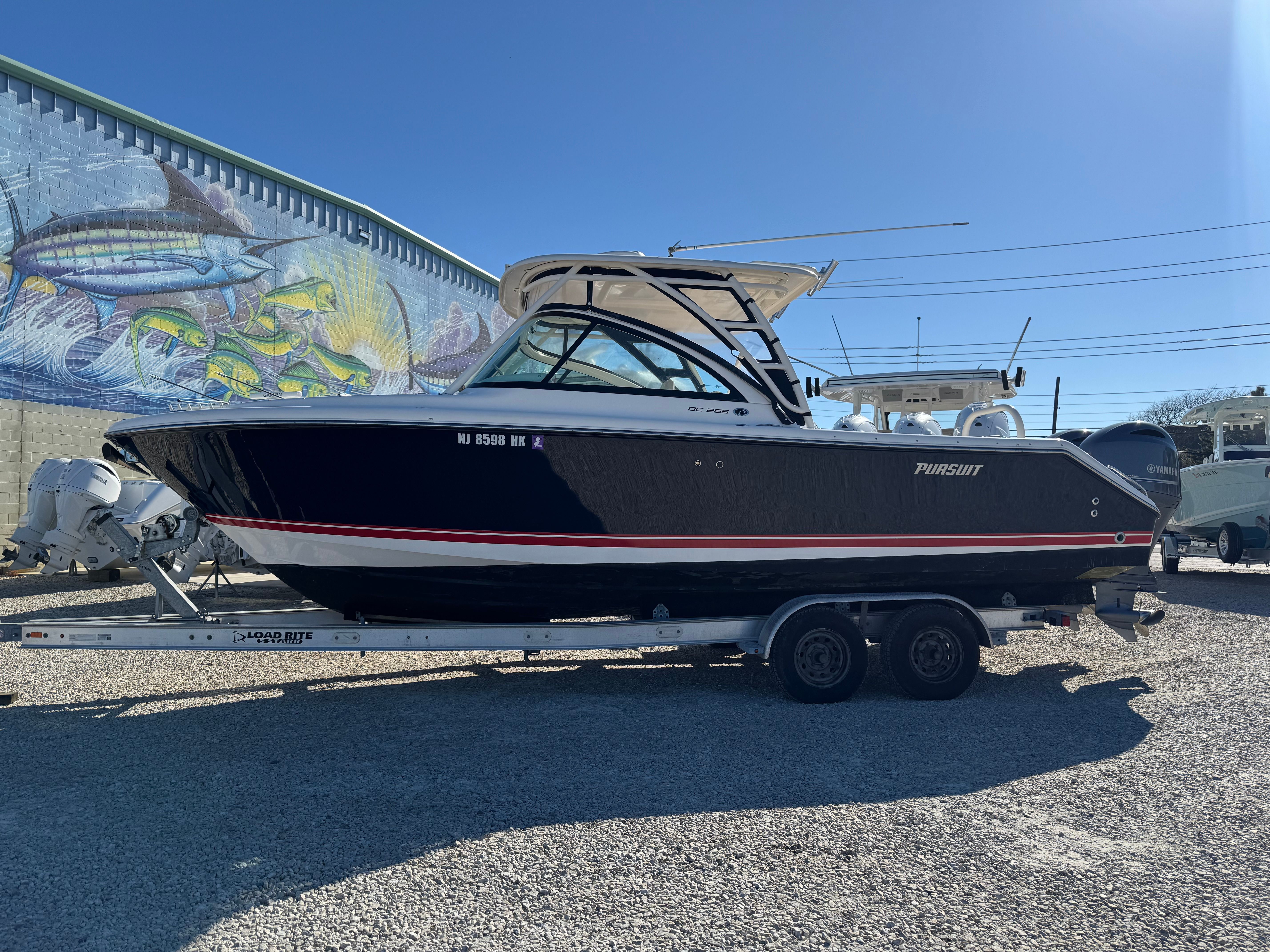 2016 Pursuit DC 265 Dual Console