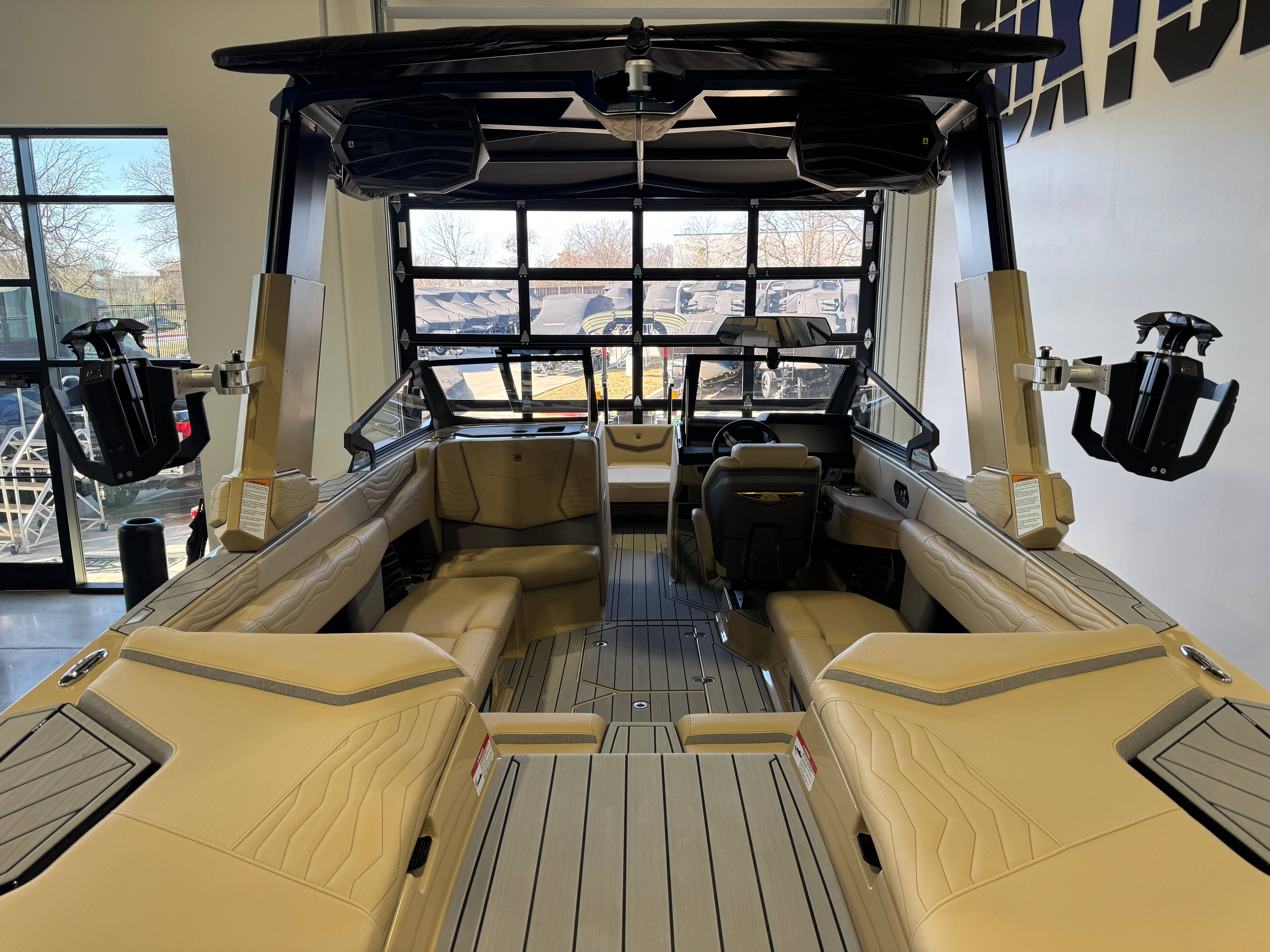 2025 Nautique Super Air Nautique G23 - 8