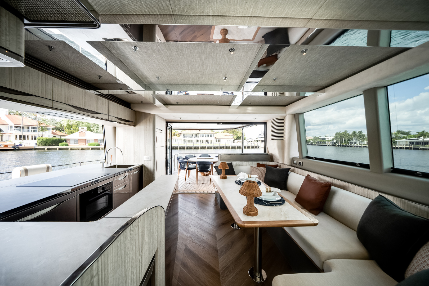2026 Galeon 620 FLY - Image 30