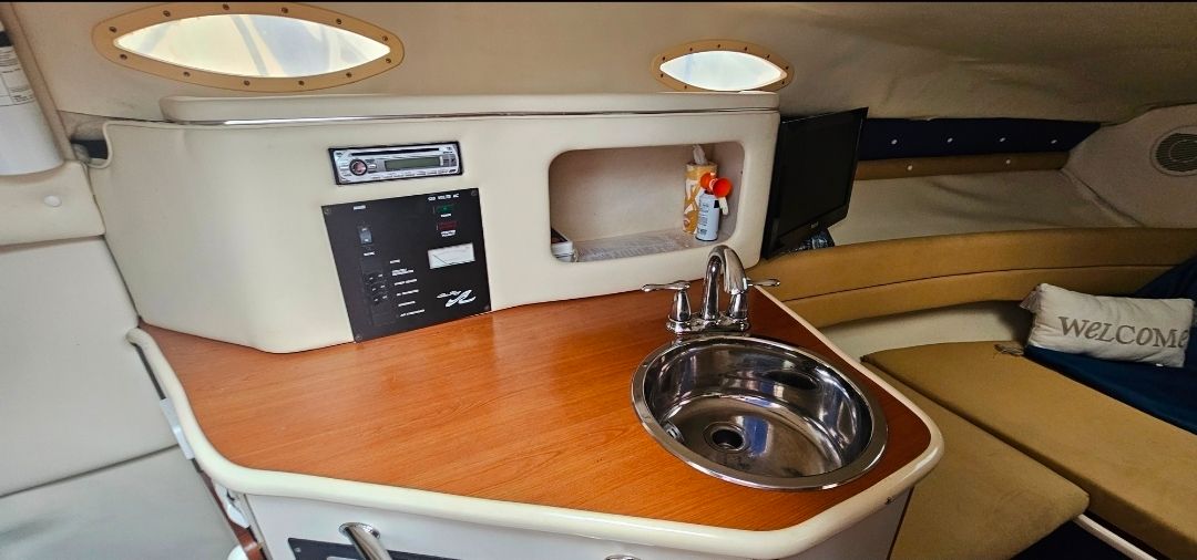 1999 Sea Ray 240 Sundancer - 15