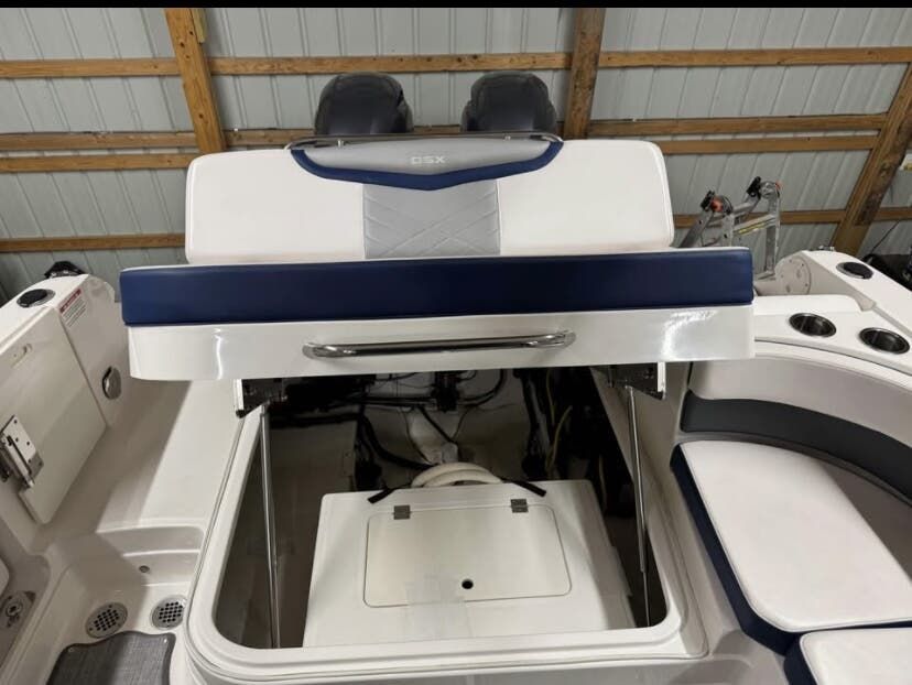 2021 Chaparral OSX 280 - 17