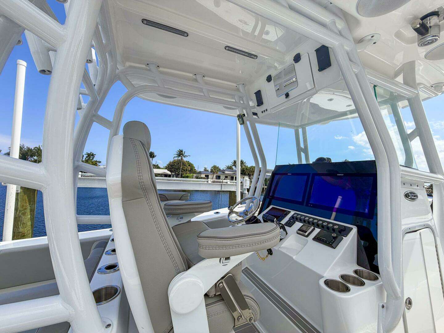 2024 Cape Horn 34 XS - Image 11