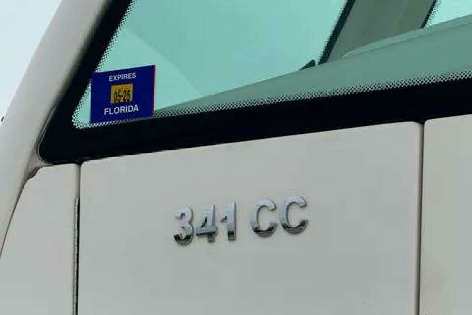 2020 Caymas 341CC - Image 14