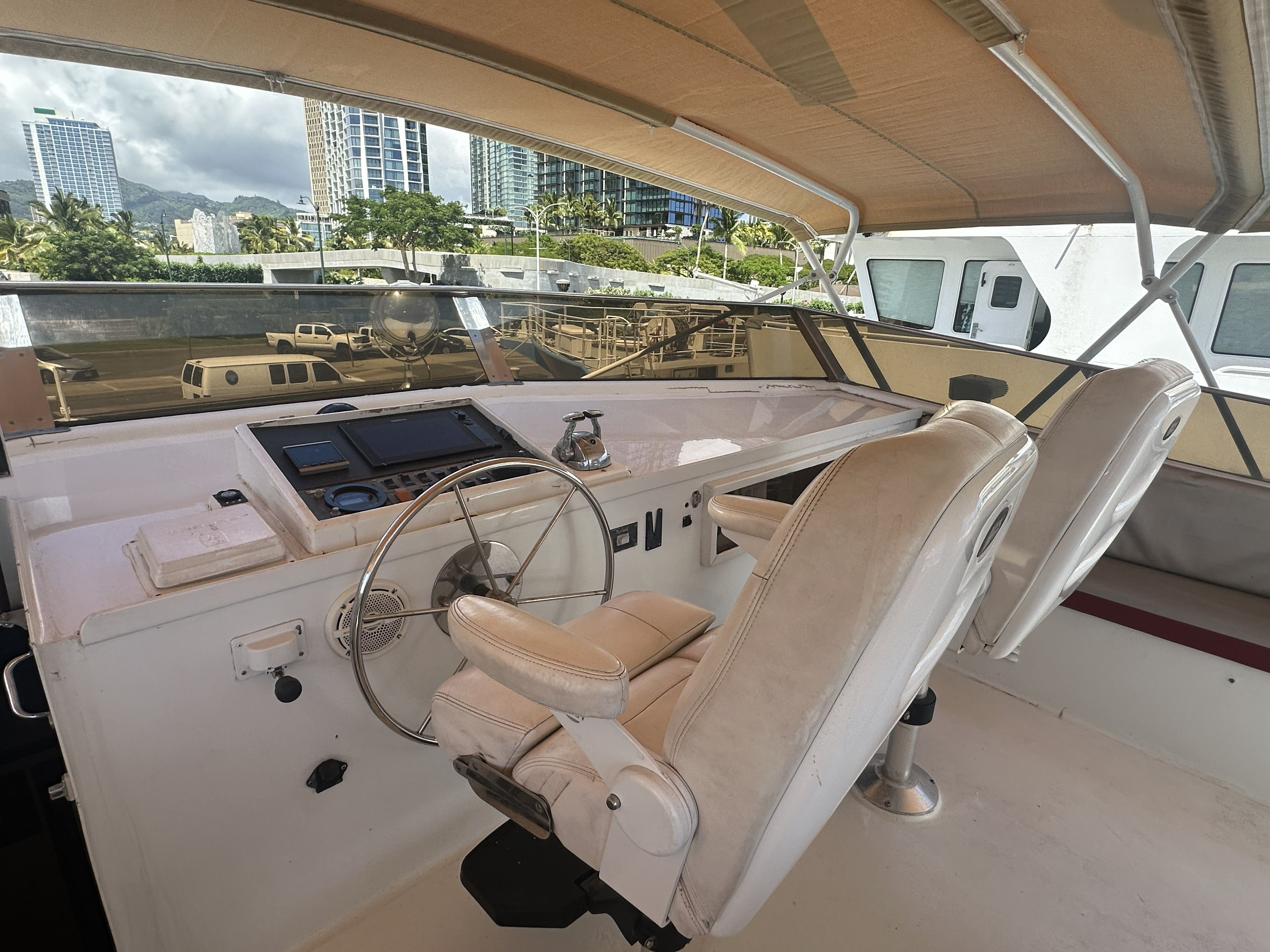 1986 Broward 94' Motor Yacht - 46