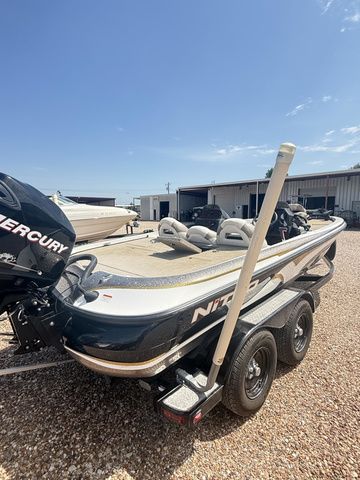2008 Nitro 929 CDX - 9