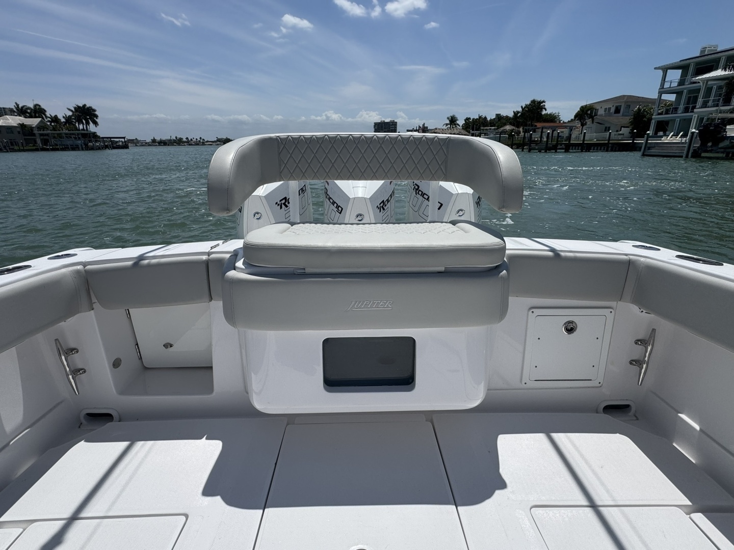 2024 Jupiter 38 HFS - Image 13