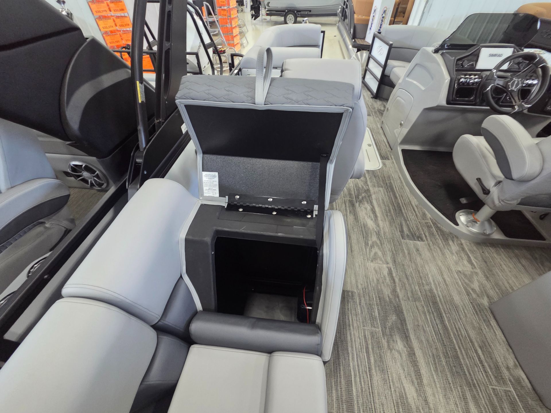 2026 Bentley Pontoons Elite 223 Admiral - 24