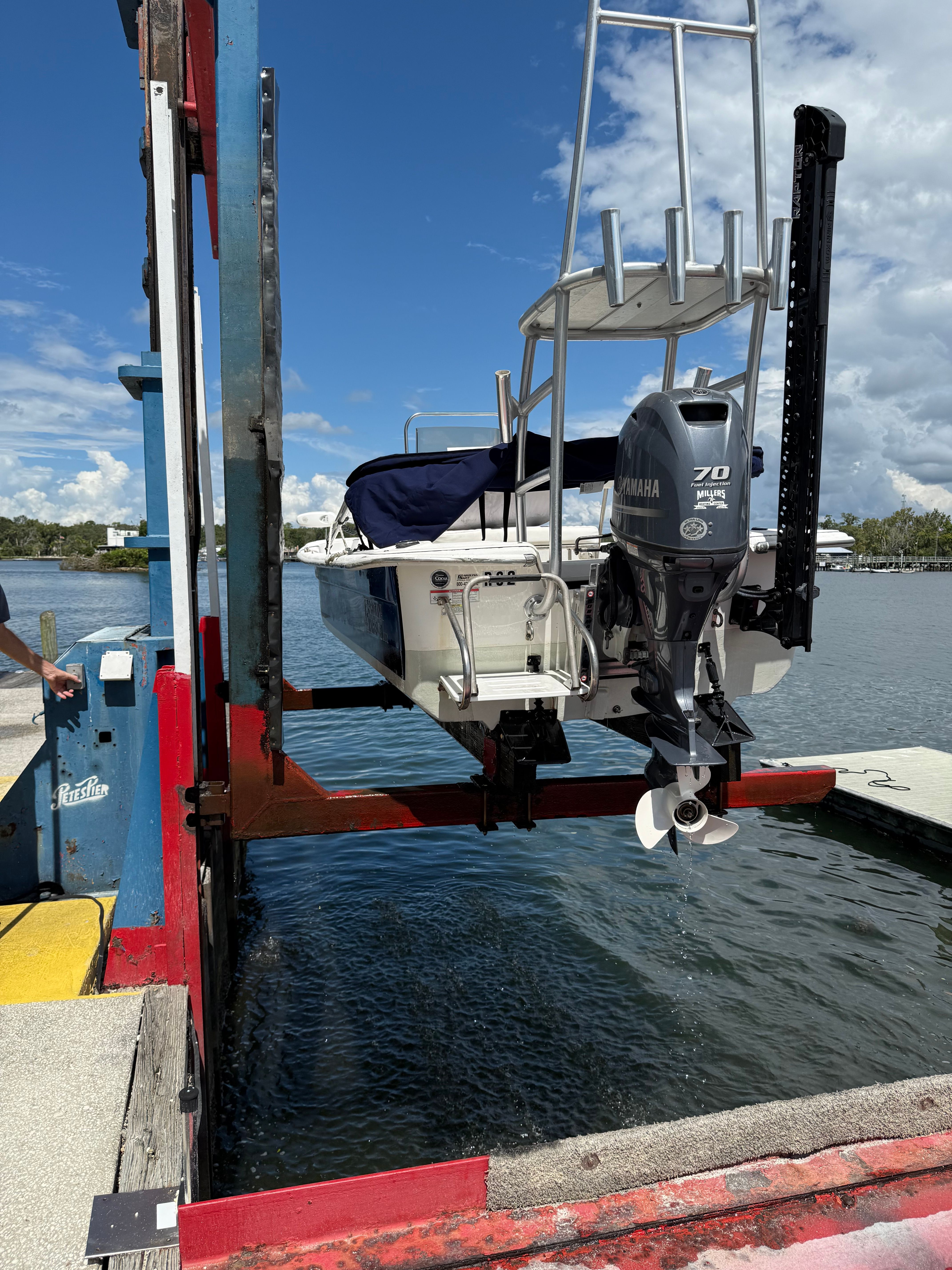2011 Carolina Skiff JVX18SC - 8