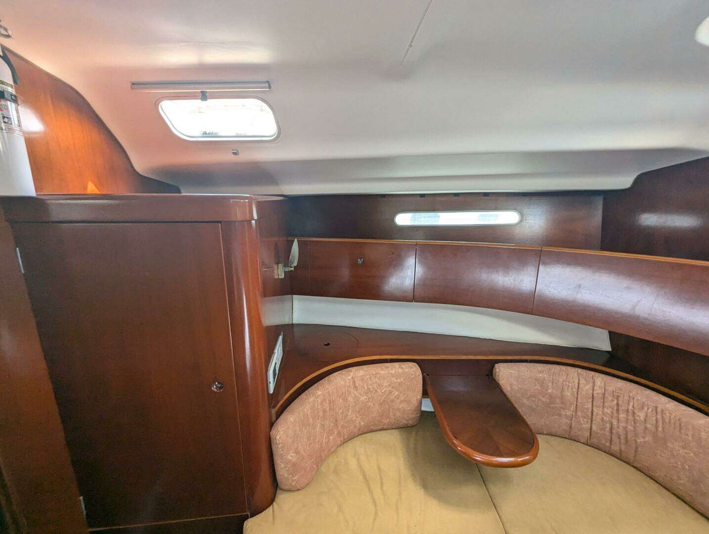 1992 Beneteau First 45F5 - Image 39