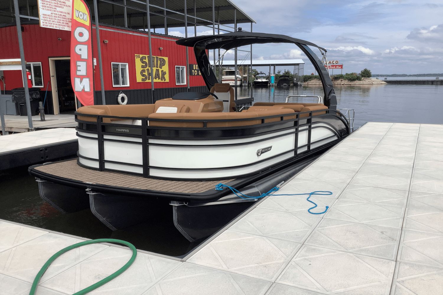 2026 Harris Solstice 230