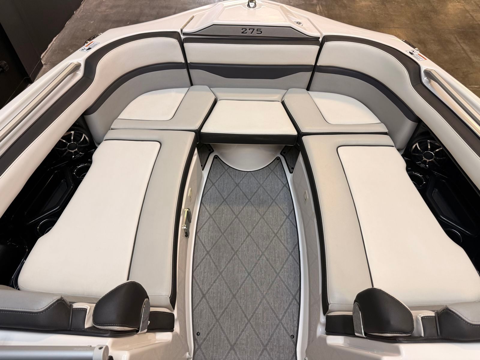 2020 Yamaha Boats 275SE - 7