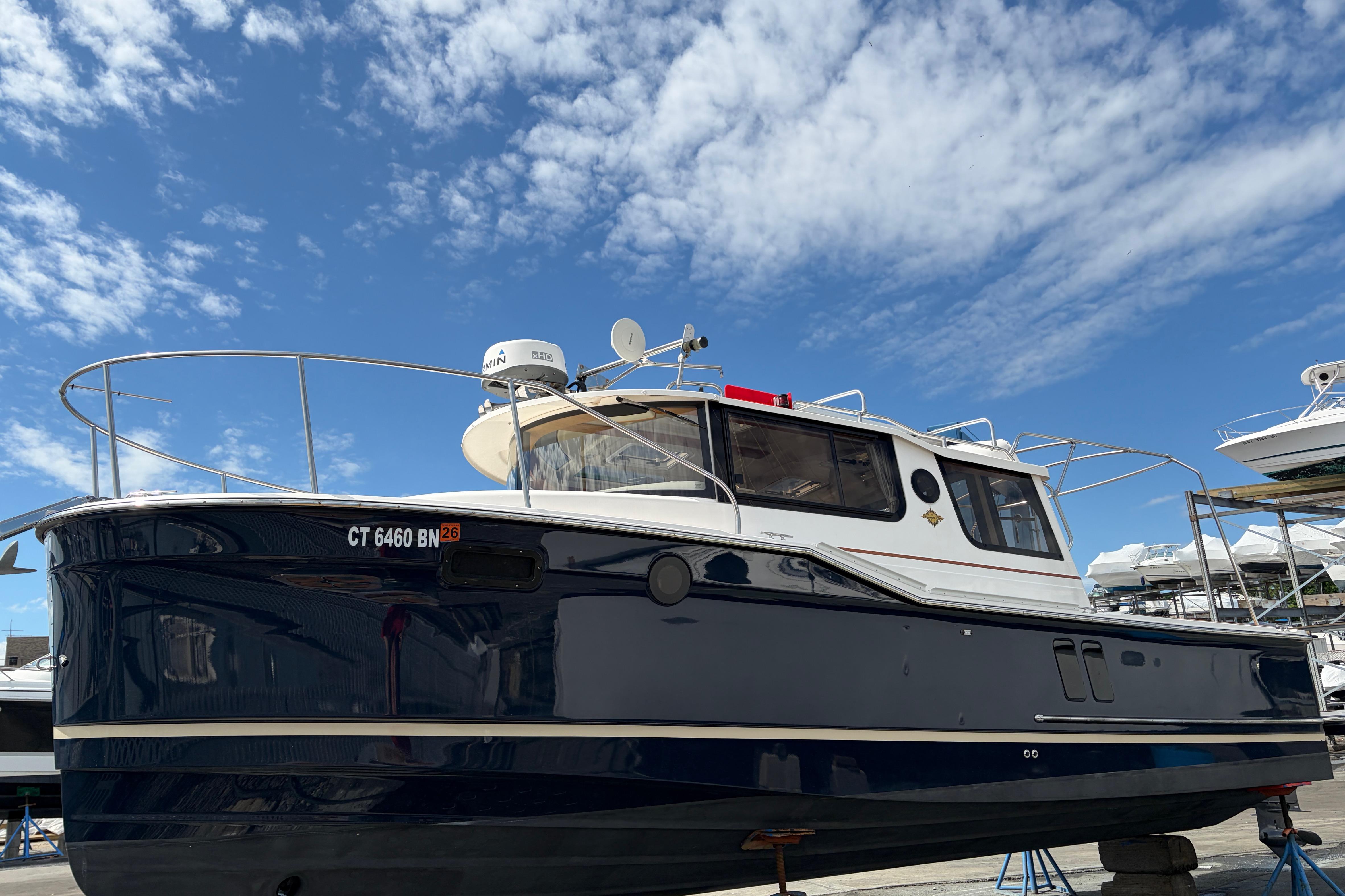 2022 Ranger Tugs R-27