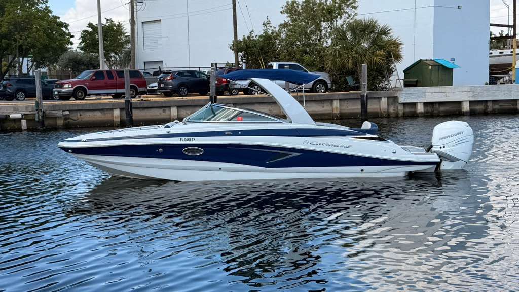 2023 Crownline Eclipse E285 XS